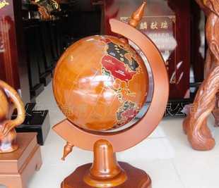 精致工藝與藝術(shù)融合 33實(shí)木地球儀裝飾擺件